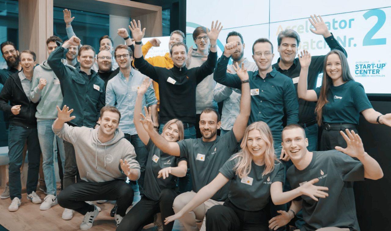 Eventteam im gemeinsamen Moment